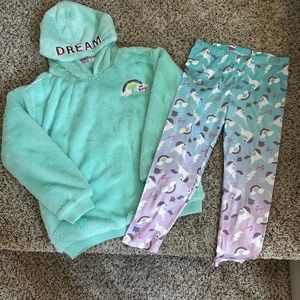 Betsey Johnson Girl’s Teal Sherpa Hooded Pullover with Pants. Size L NWOT